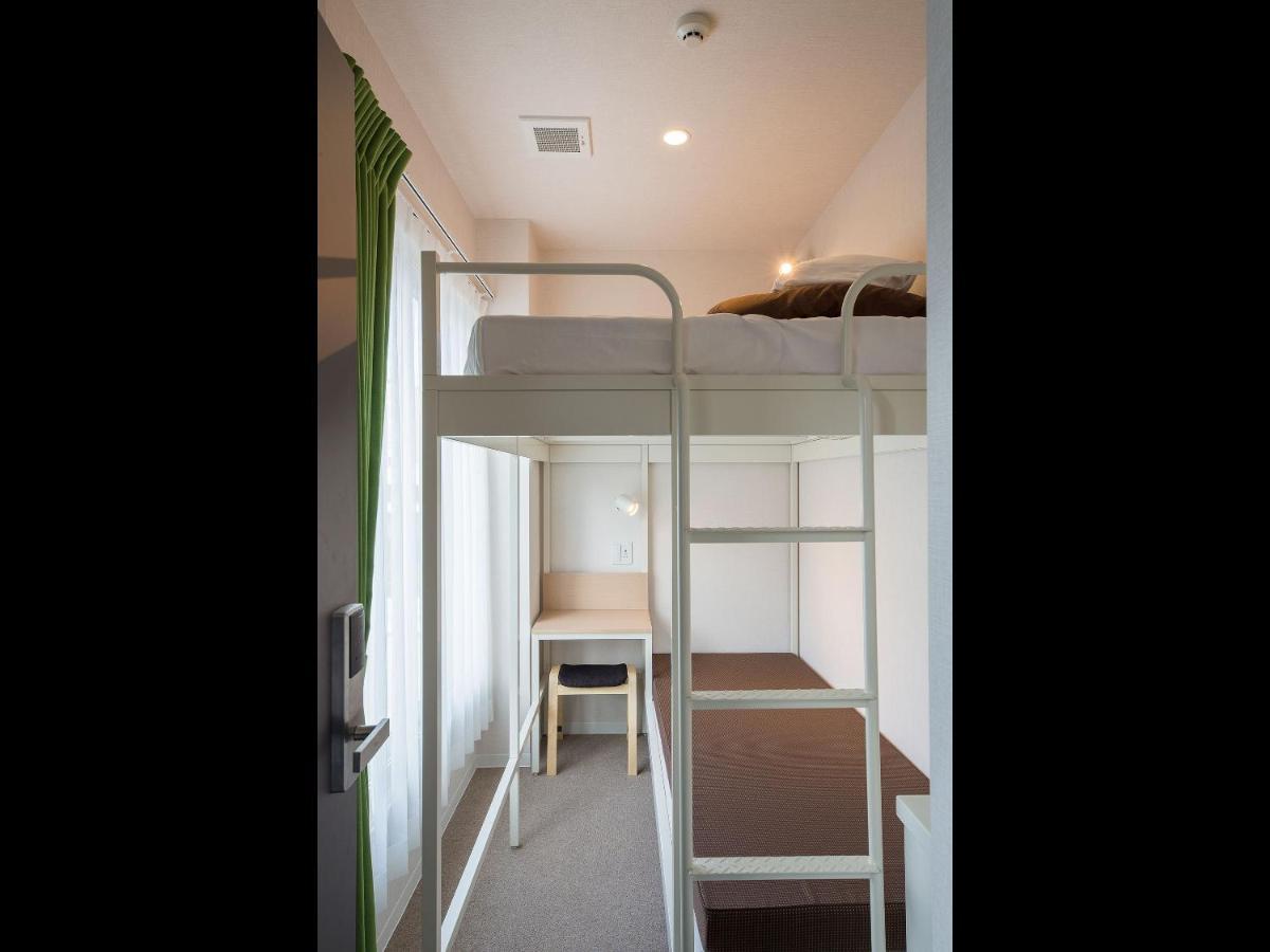 Hotel Plus Hostel Sapporo Bagian luar foto